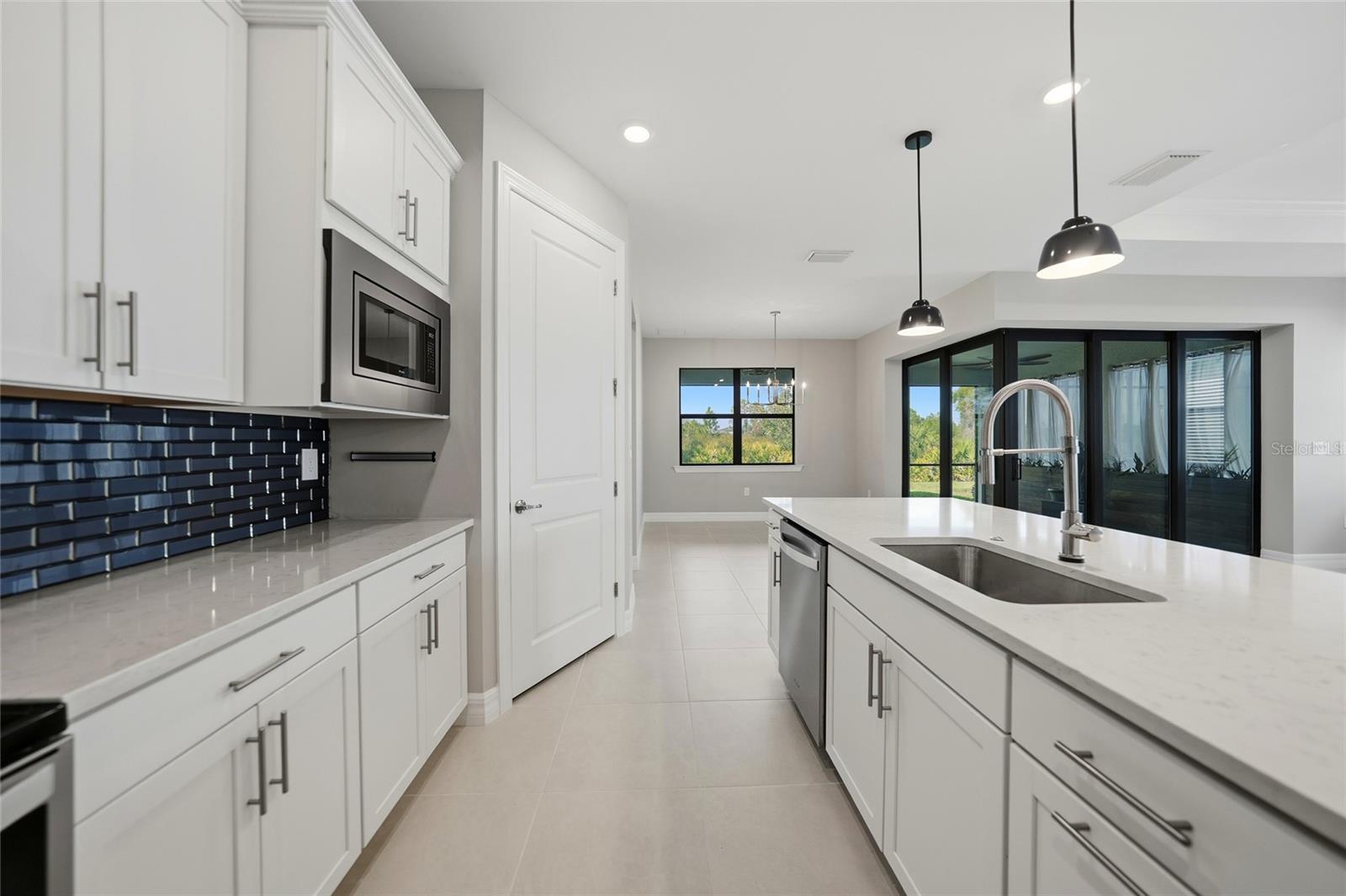 Image 9 of 39 For 2729 Gabel Oak Drive