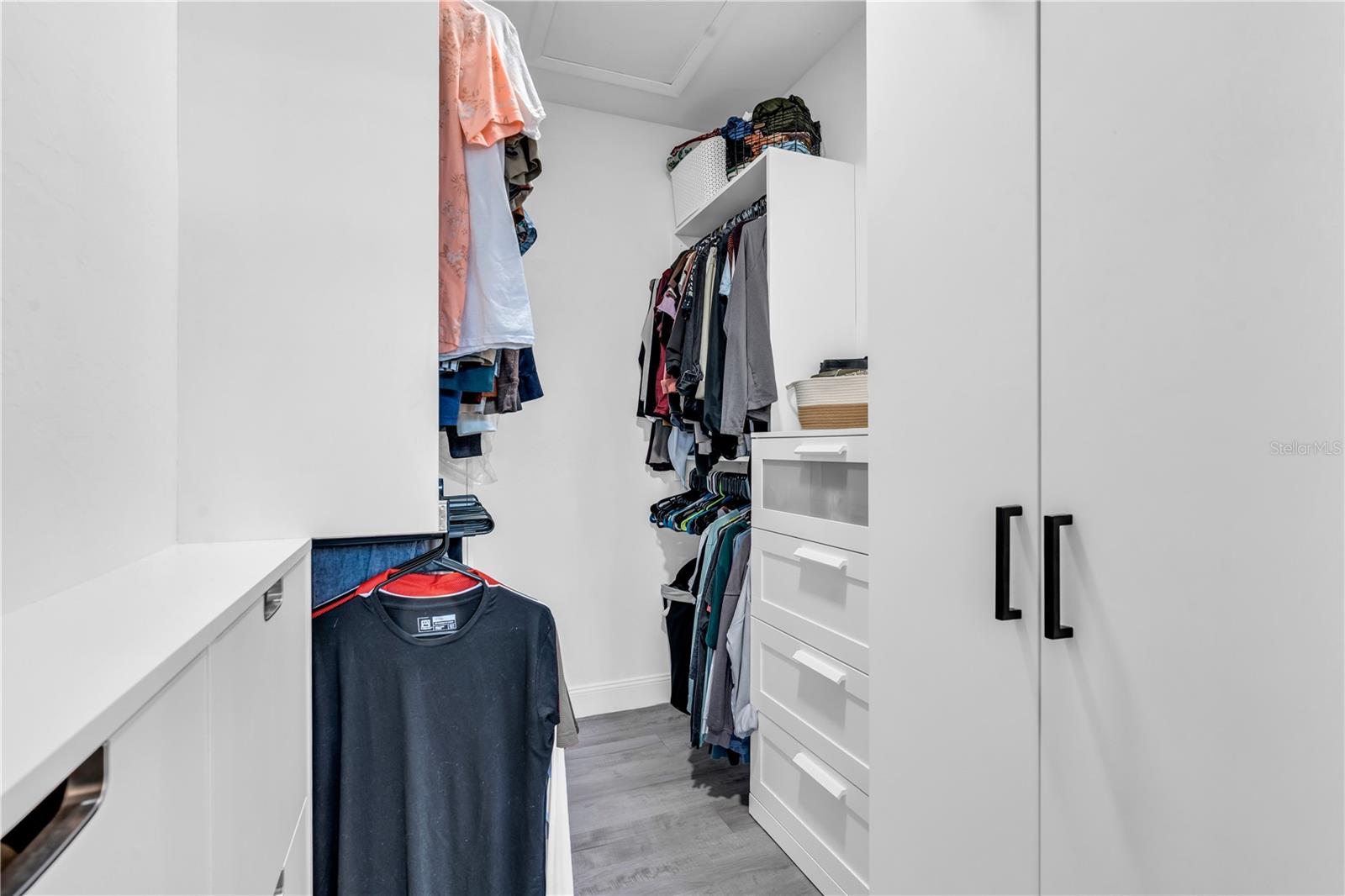 Image 28 of 54 For 3825 Schoolhouse Road E 5