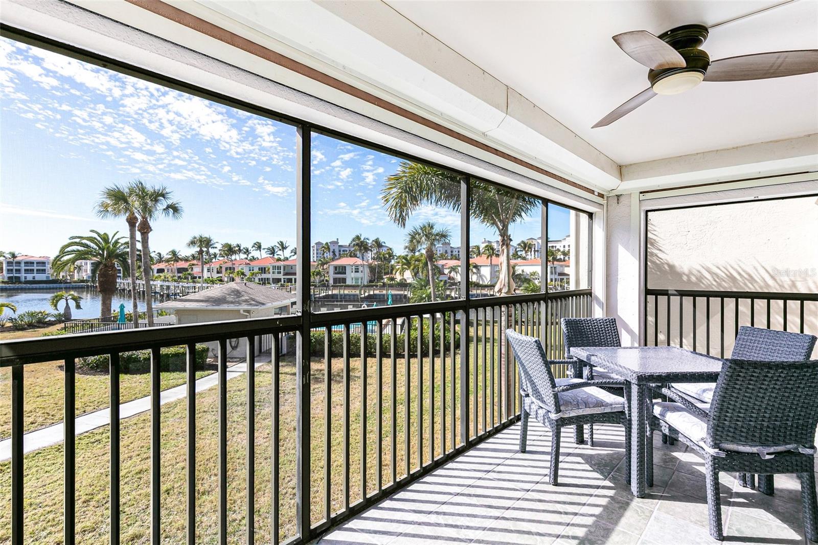 Image 15 of 31 For 3255 Sugarloaf Key Road 31b