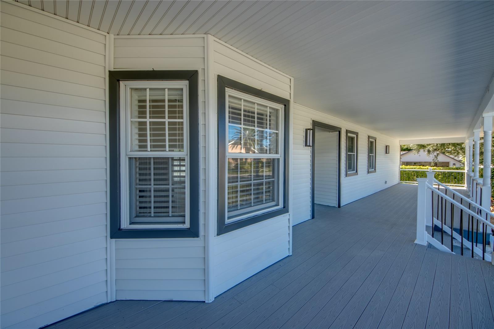 Image 4 of 52 For 6205 Deer Run