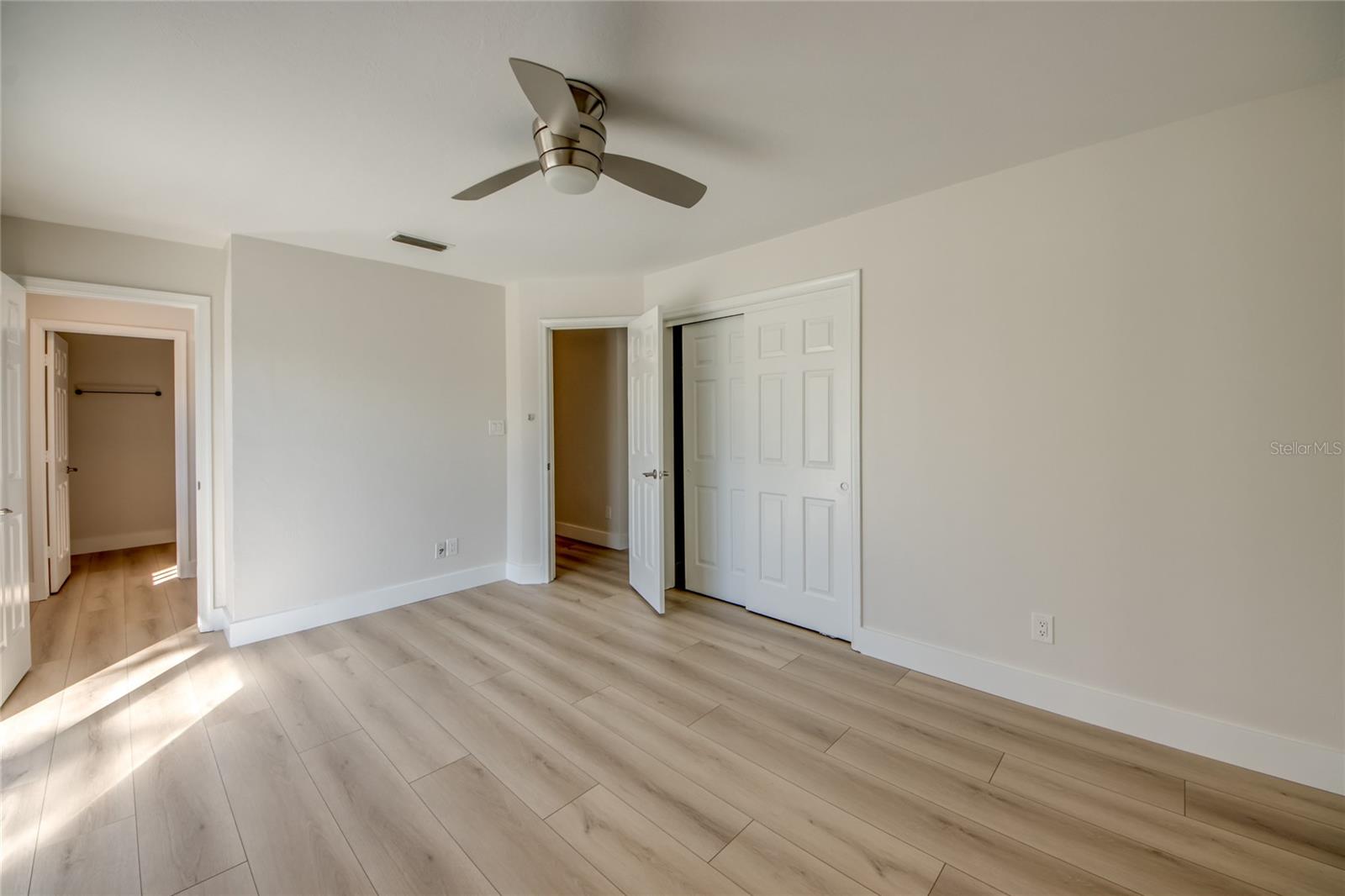 Image 42 of 52 For 6205 Deer Run