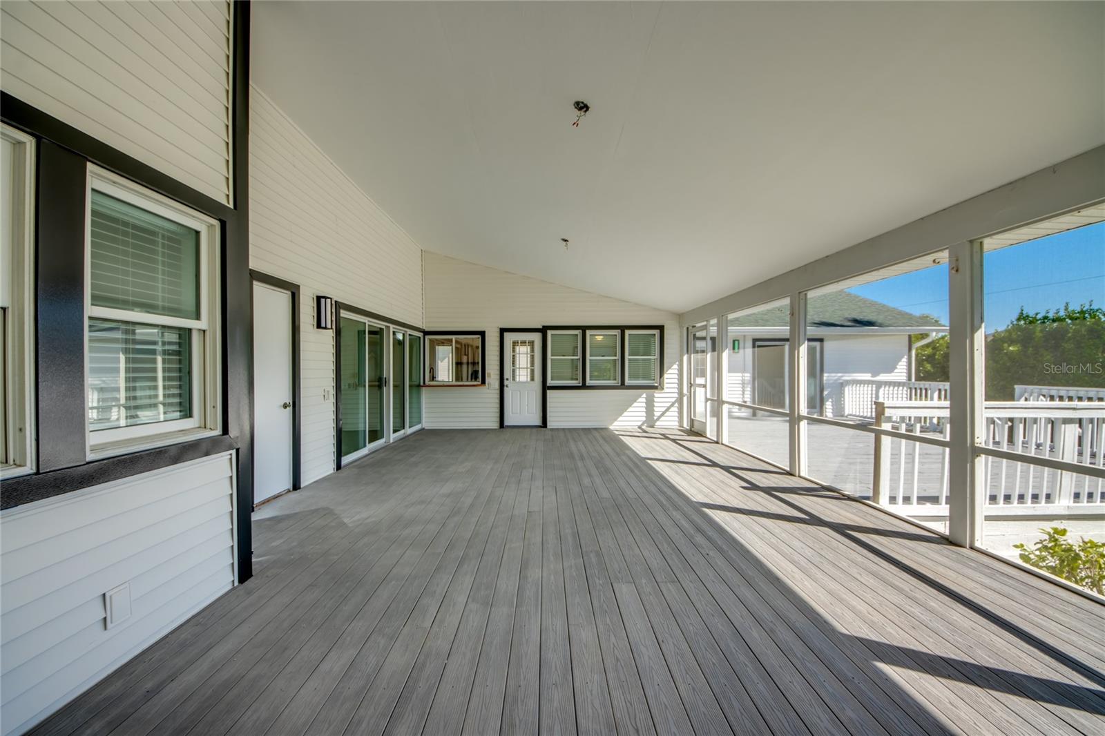 Image 46 of 52 For 6205 Deer Run