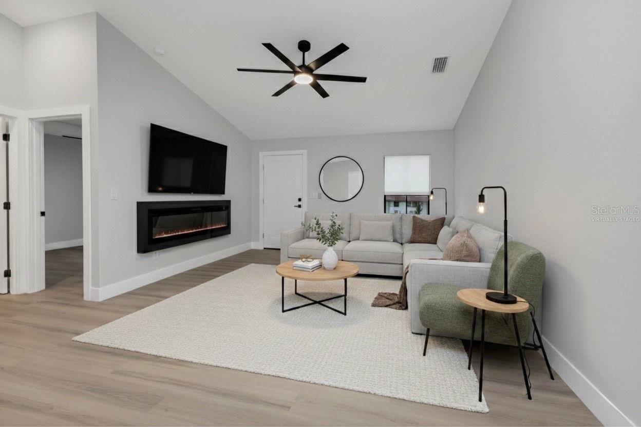 Listing photo id 6 for 3414 Palm Drive