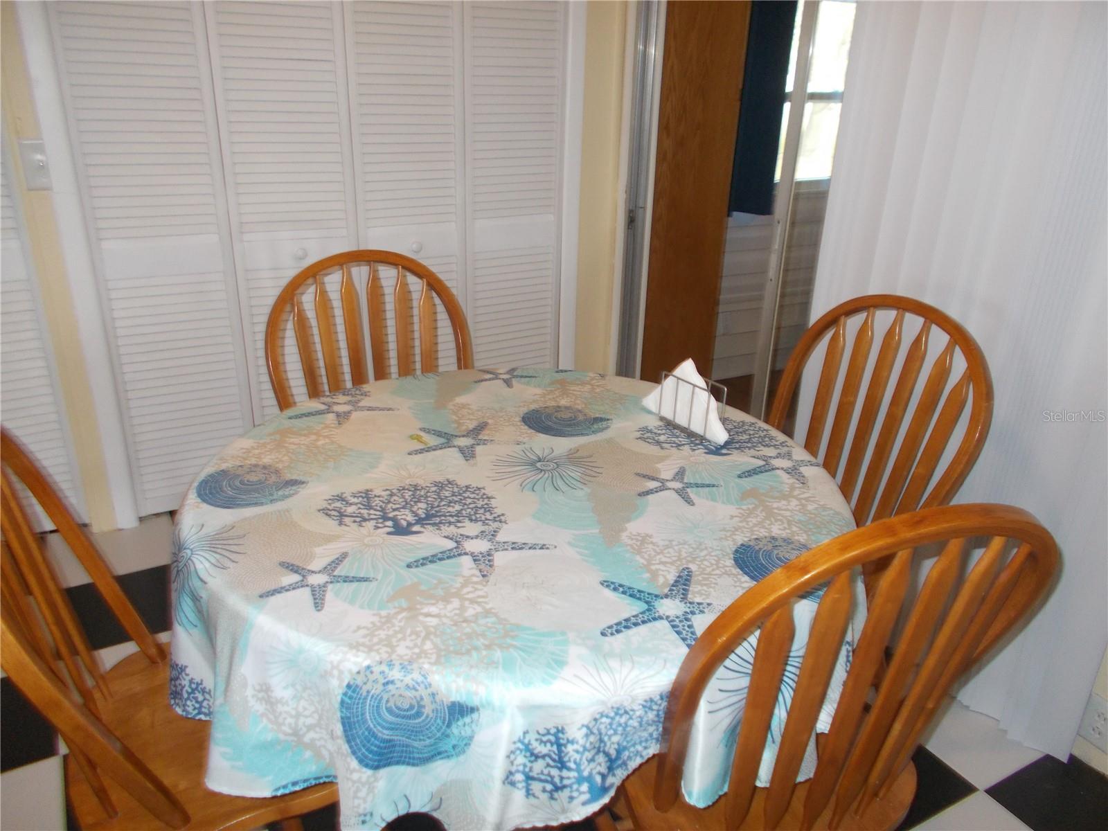 Image 9 of 75 For 6786 Hoemi Court