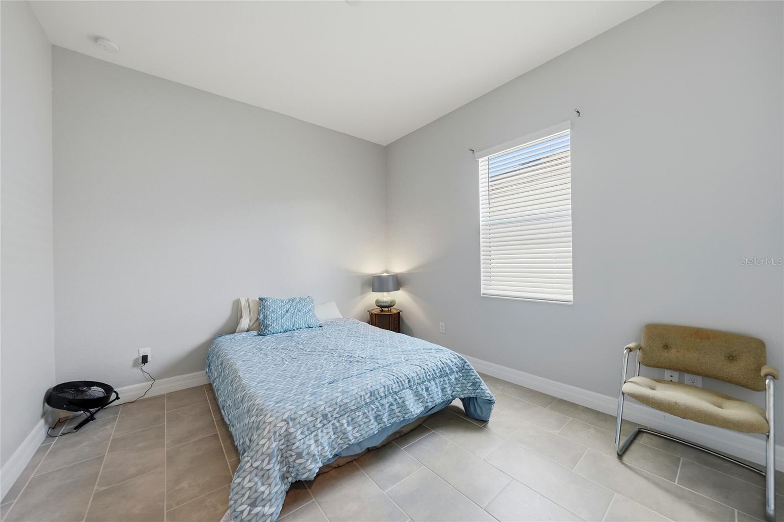 Image 24 of 41 For 15240 Spanish Point Drive