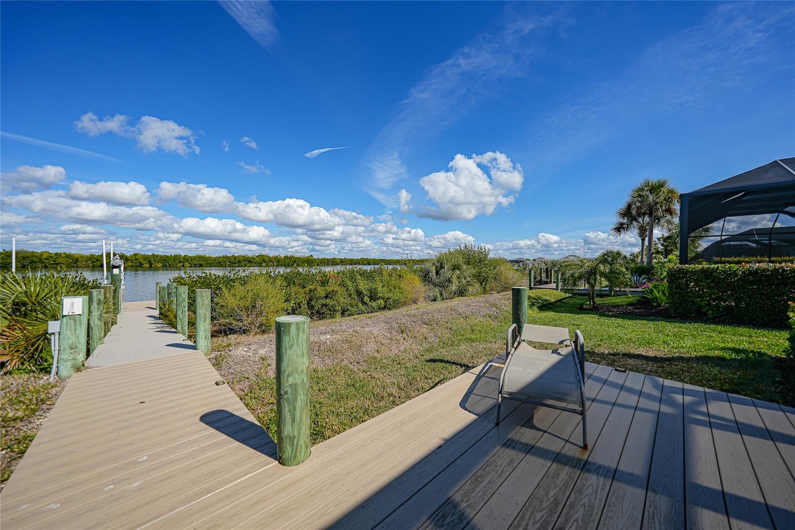 Image 36 of 41 For 15240 Spanish Point Drive