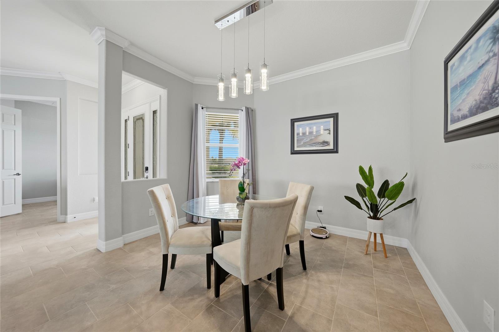 Image 8 of 41 For 15240 Spanish Point Drive