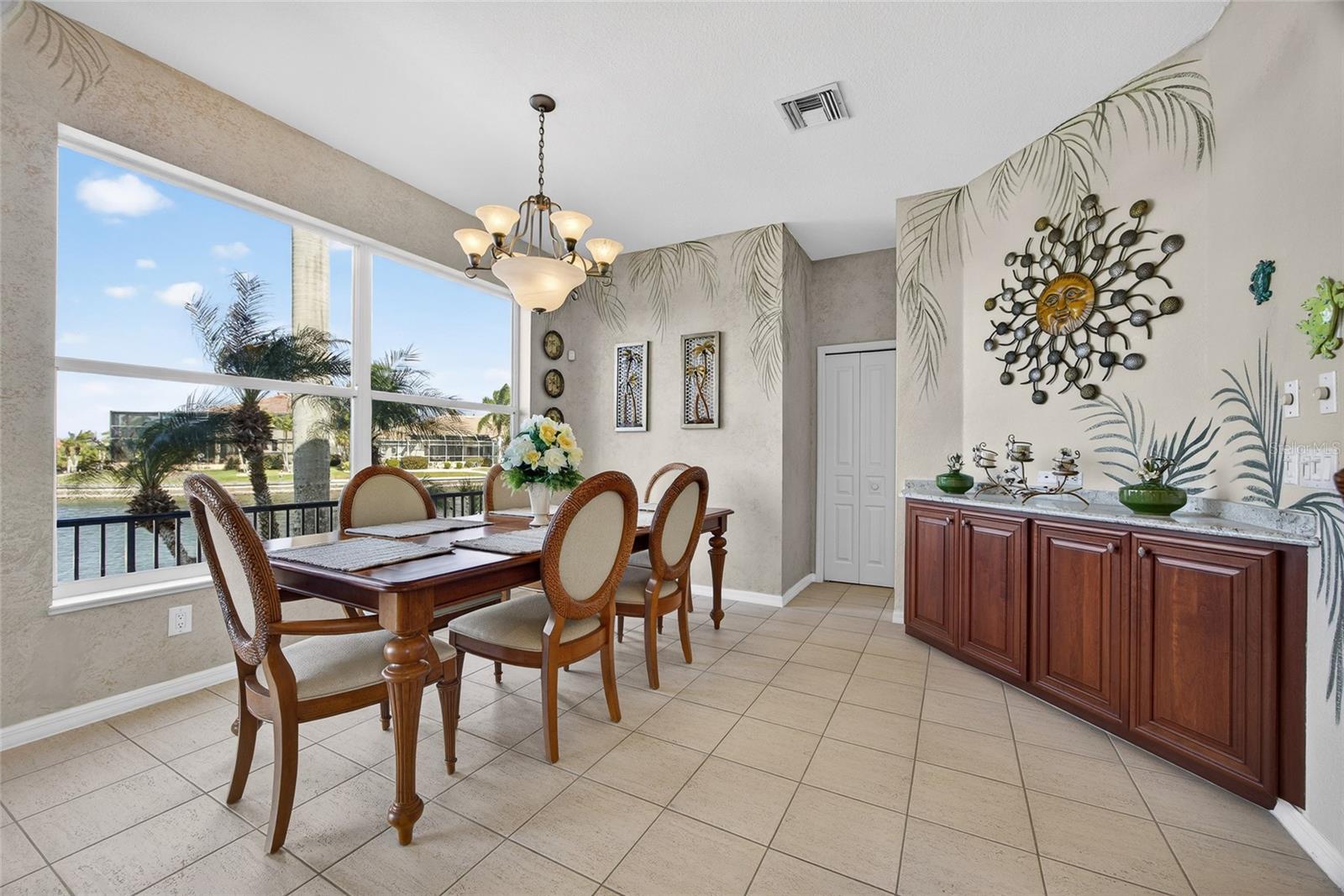 Image 16 of 55 For 610 Brindisi Court