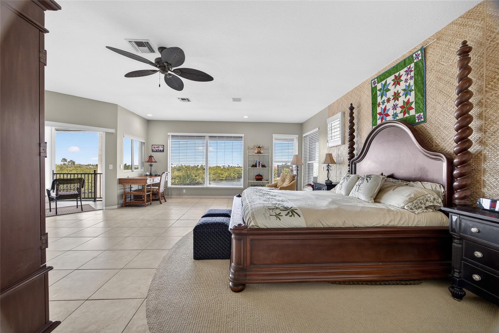 Image 24 of 55 For 610 Brindisi Court