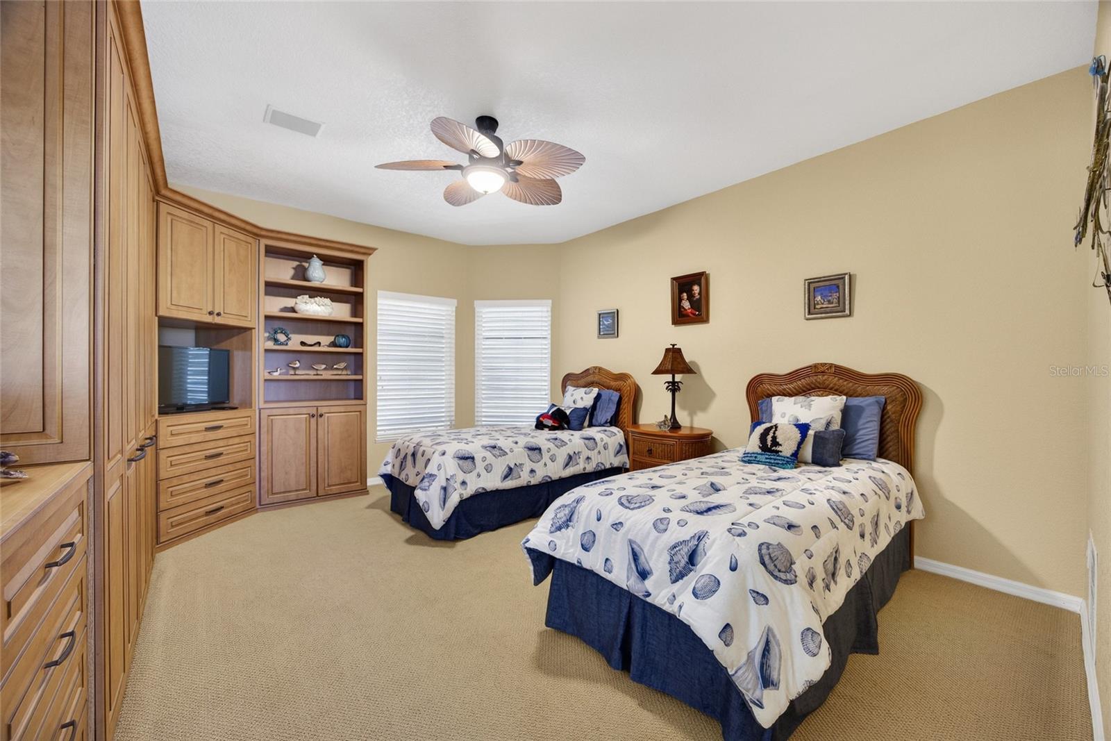 Image 31 of 55 For 610 Brindisi Court