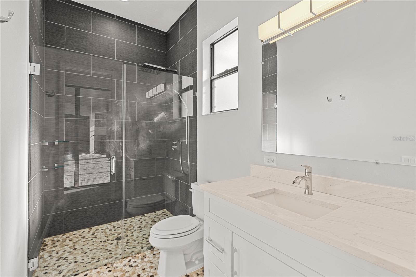 Image 34 of 49 For 2408 Silver Palm Road