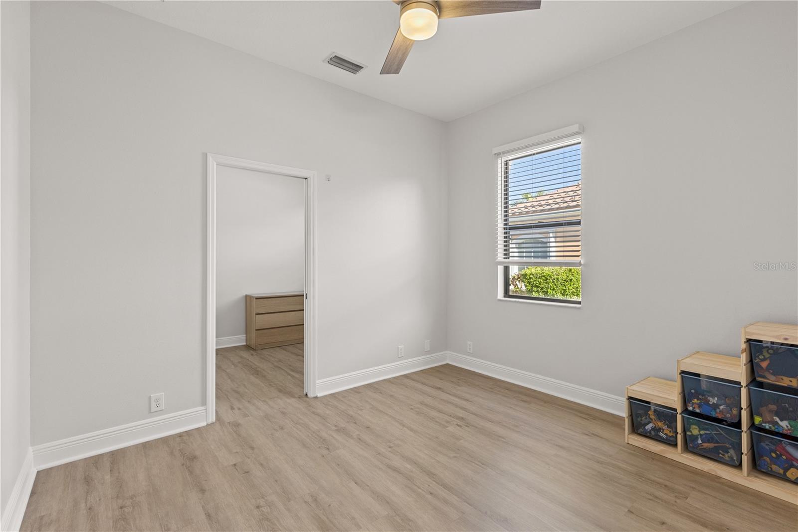 Image 37 of 49 For 2408 Silver Palm Road