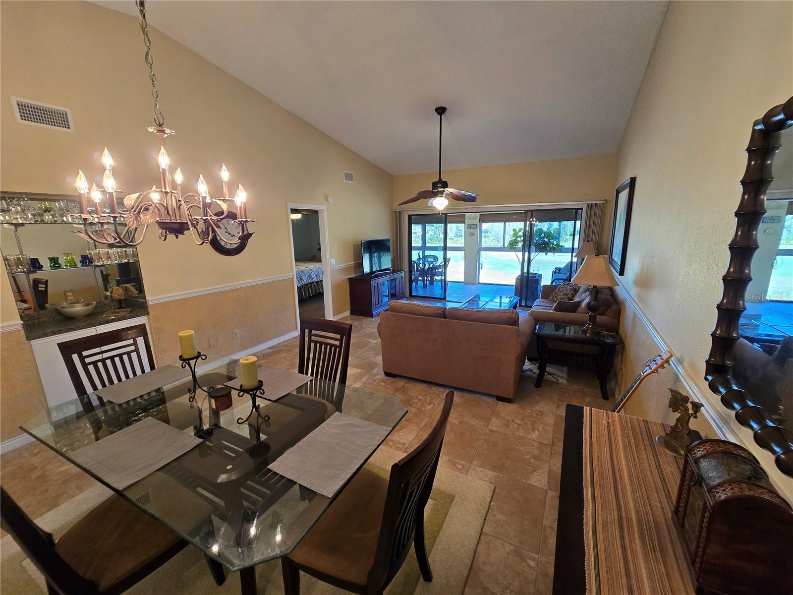 Image 10 of 33 For 1408 San Cristobal Avenue 6