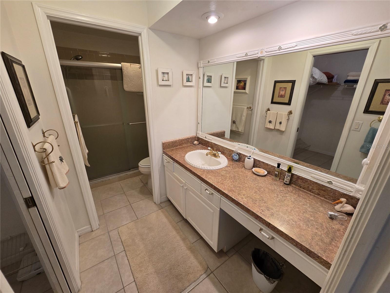 Image 15 of 33 For 1408 San Cristobal Avenue 6