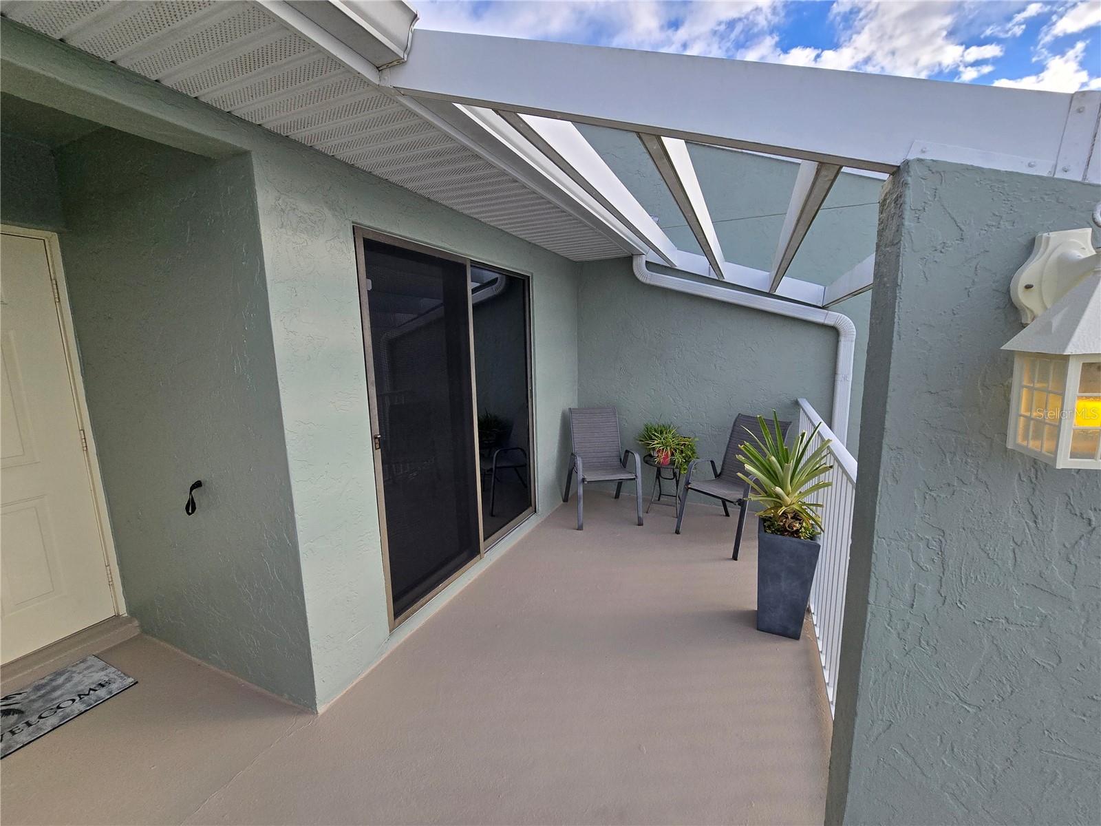 Image 4 of 33 For 1408 San Cristobal Avenue 6