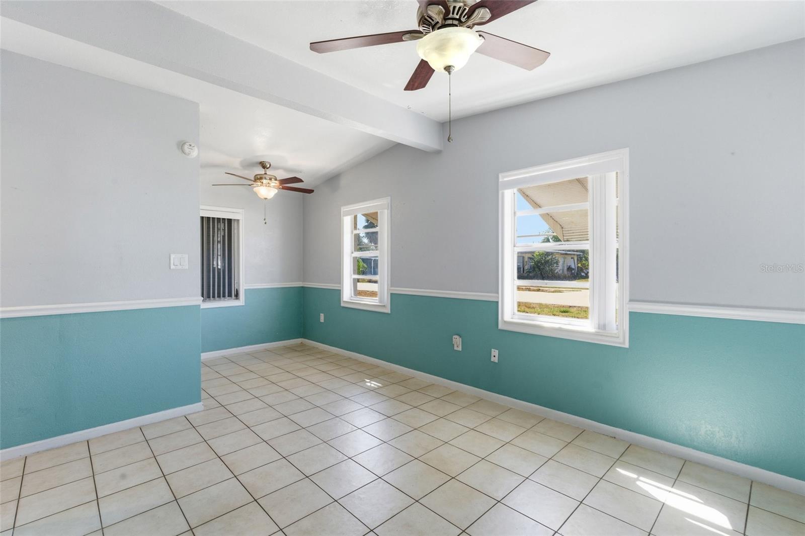 Image 5 of 23 For 3356 Lucerne Terrace