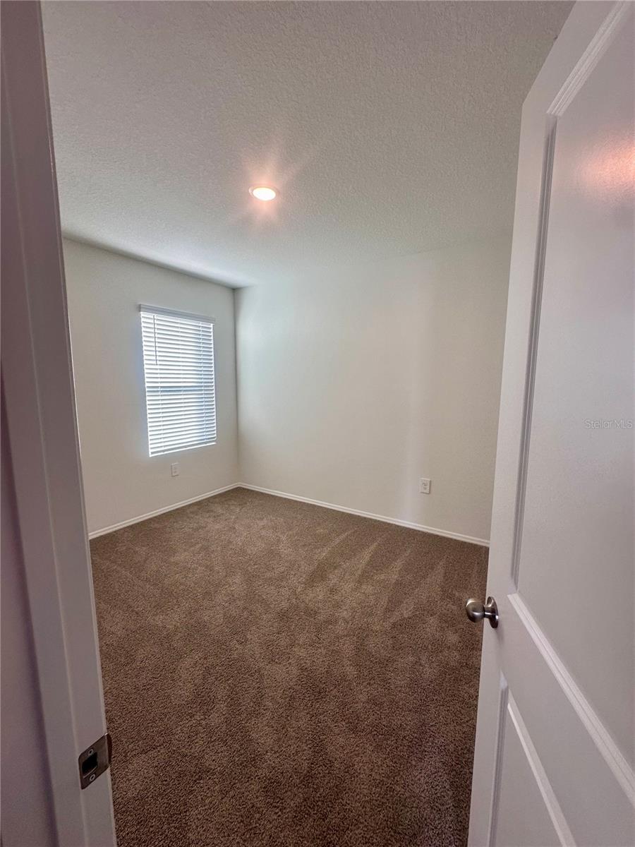 Image 4 of 9 For 4425 Boxelder Avenue