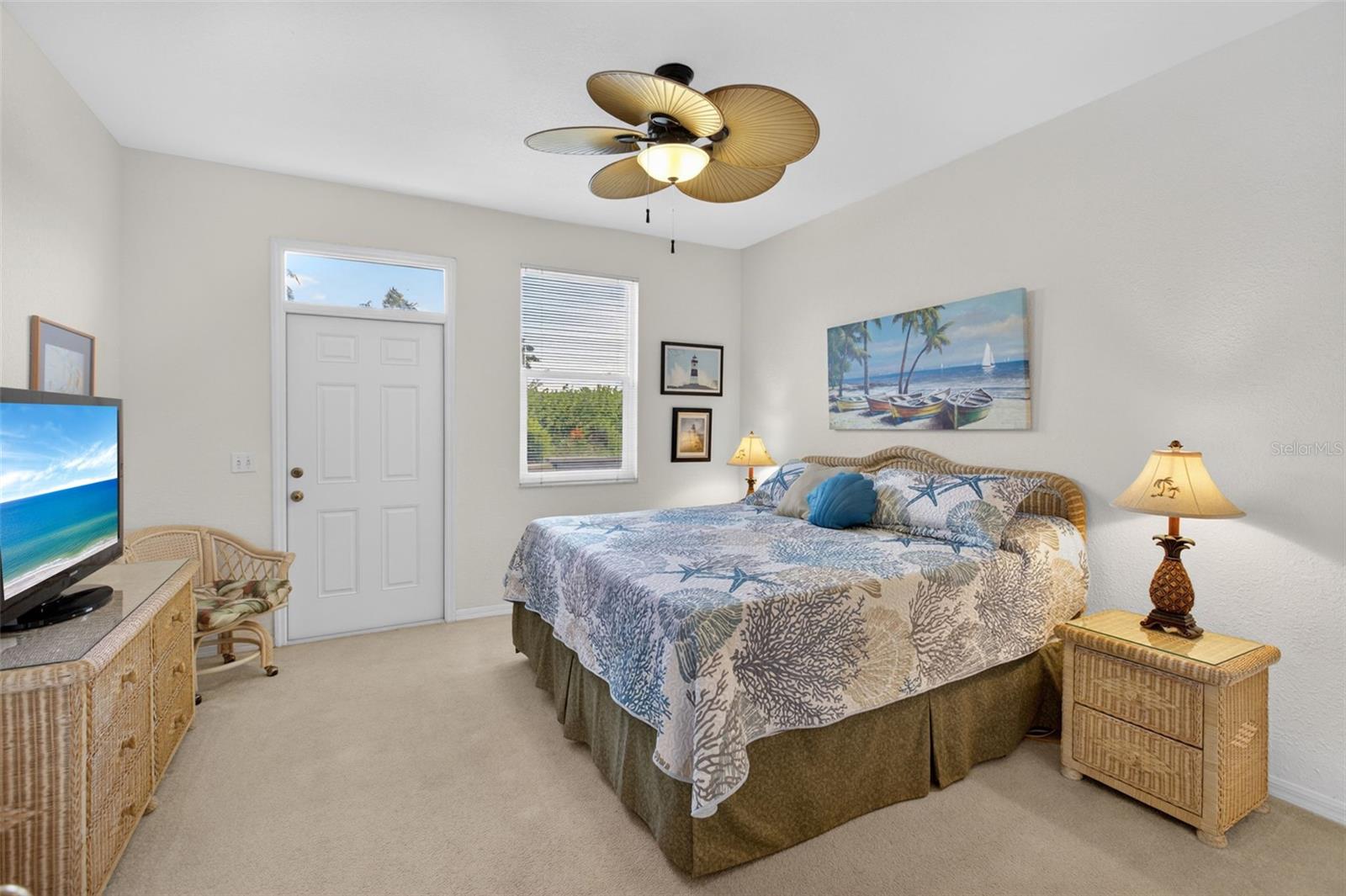 Image 13 of 45 For 3181 Matecumbe Key Road 31