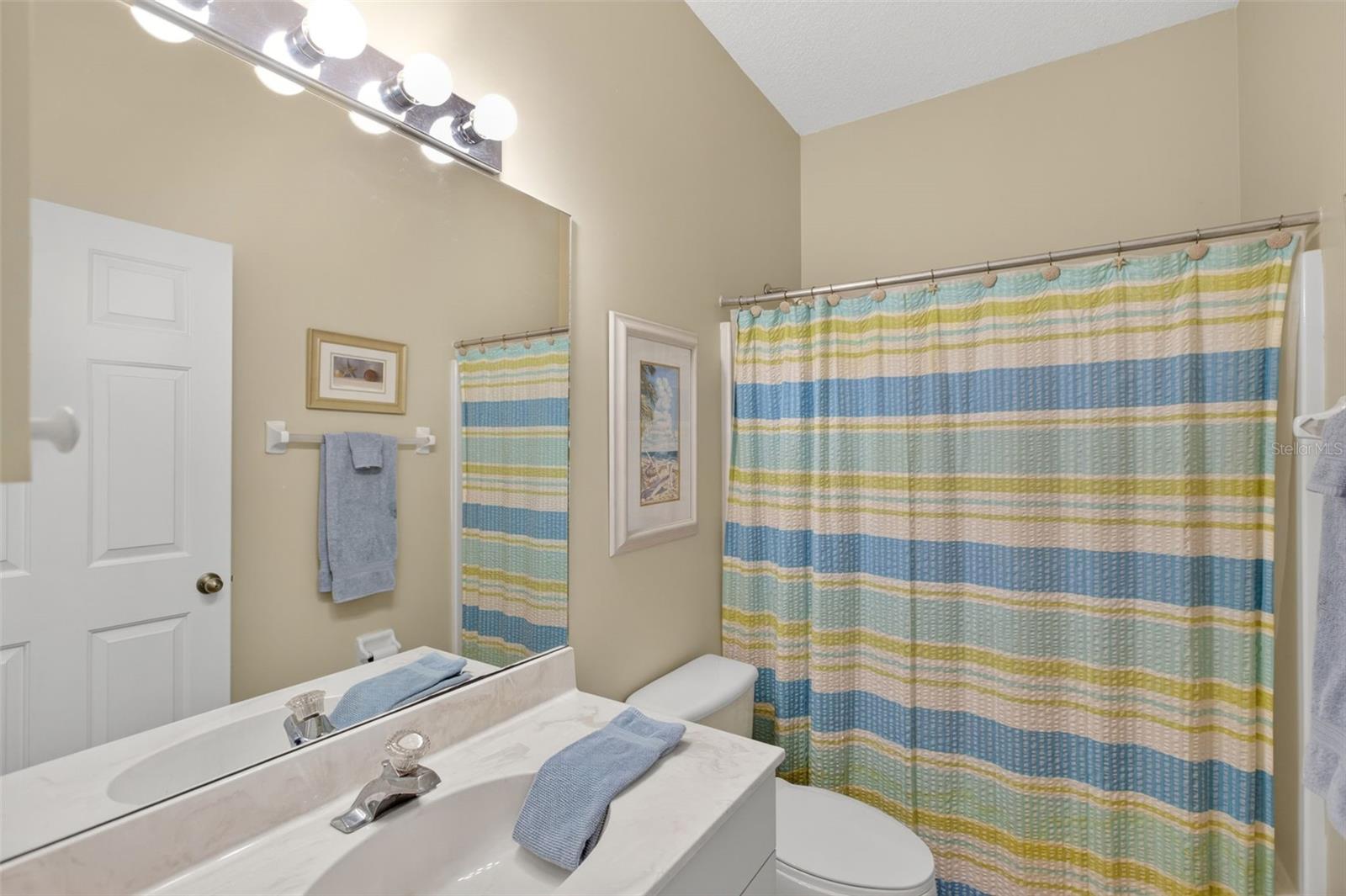 Image 20 of 45 For 3181 Matecumbe Key Road 31