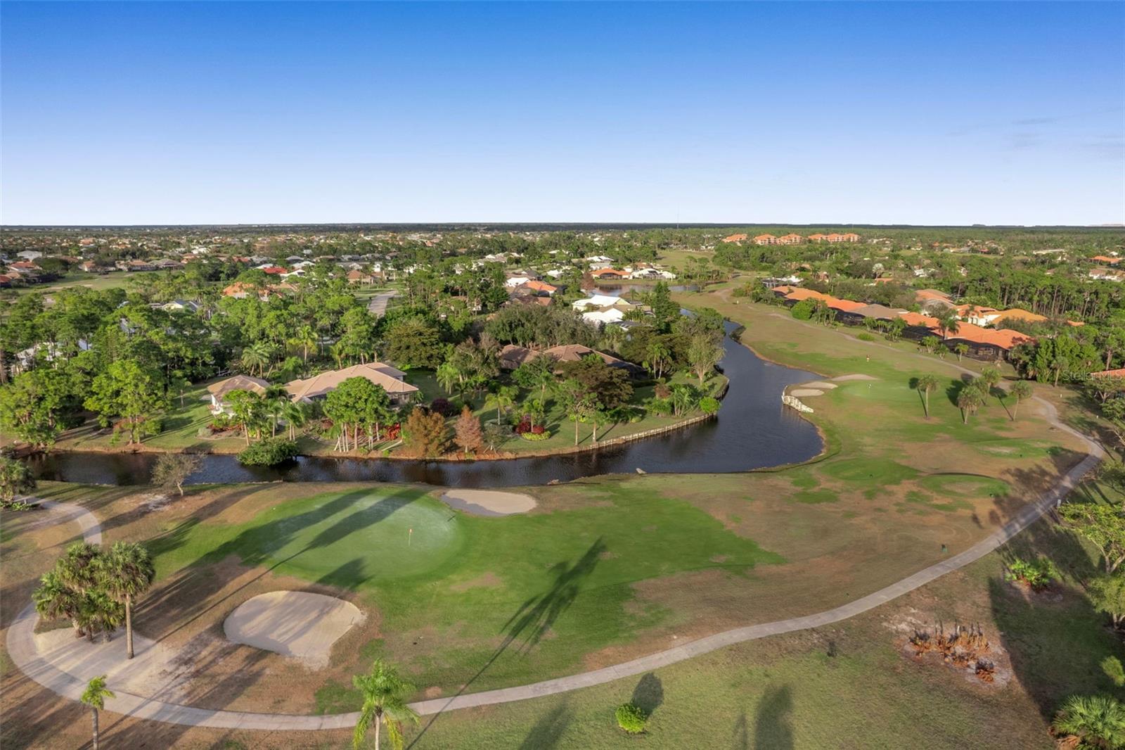 Image 28 of 45 For 3181 Matecumbe Key Road 31