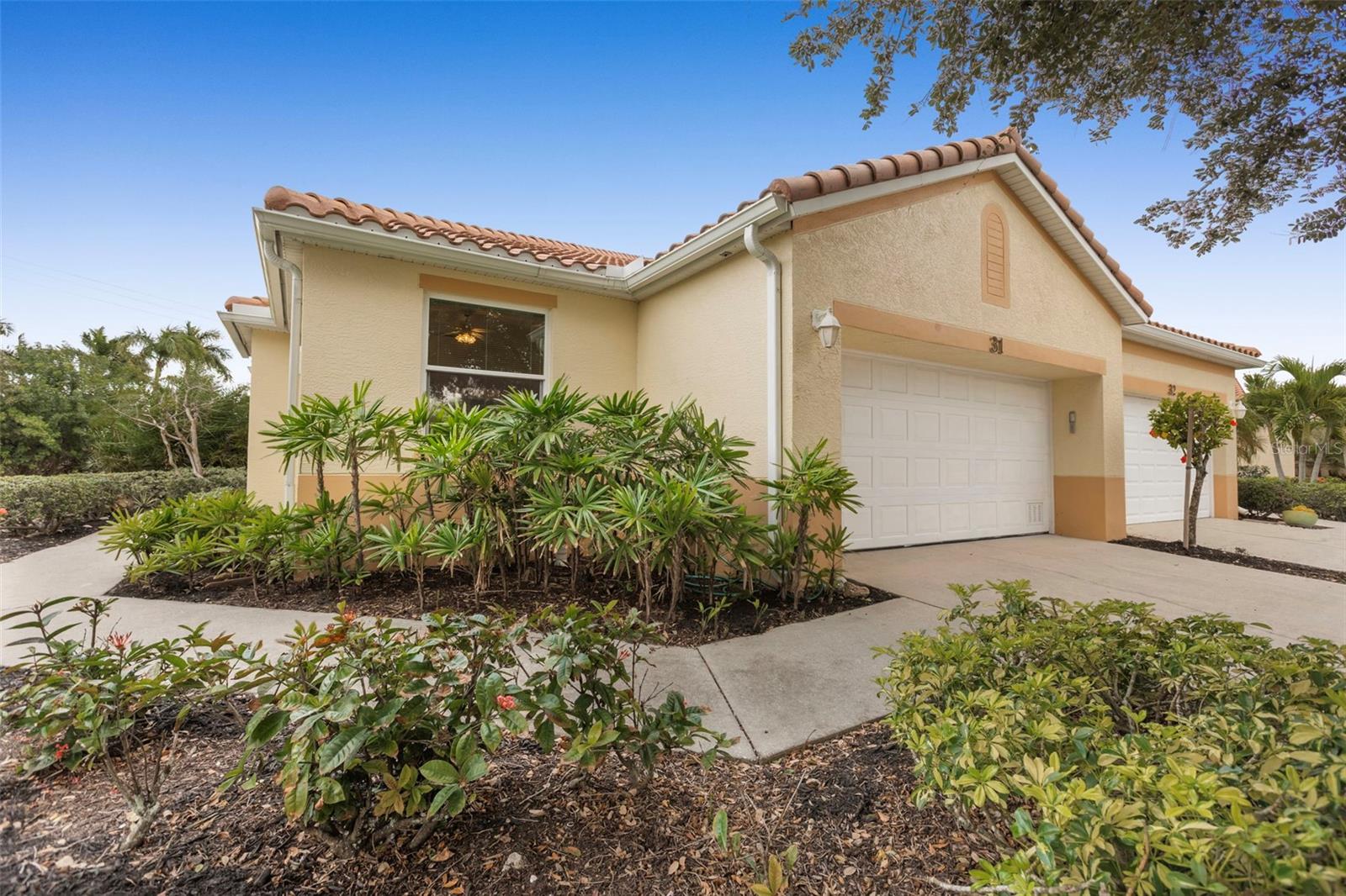 Image 35 of 45 For 3181 Matecumbe Key Road 31