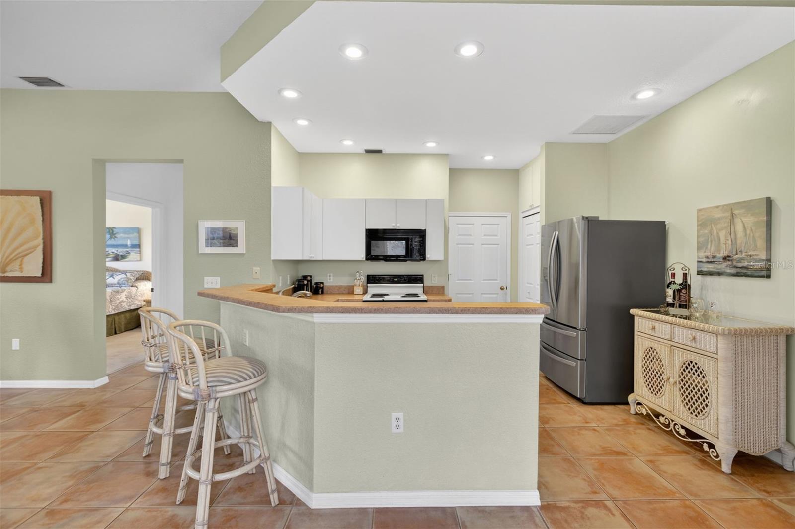 Image 5 of 45 For 3181 Matecumbe Key Road 31