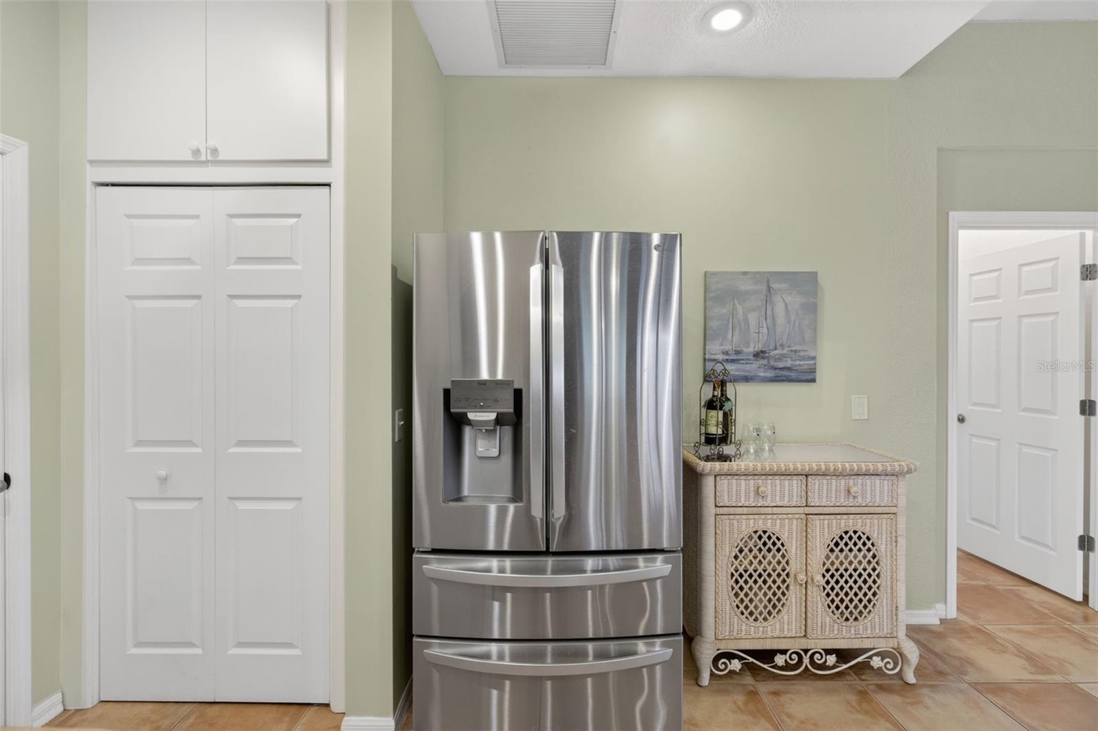 Image 6 of 45 For 3181 Matecumbe Key Road 31