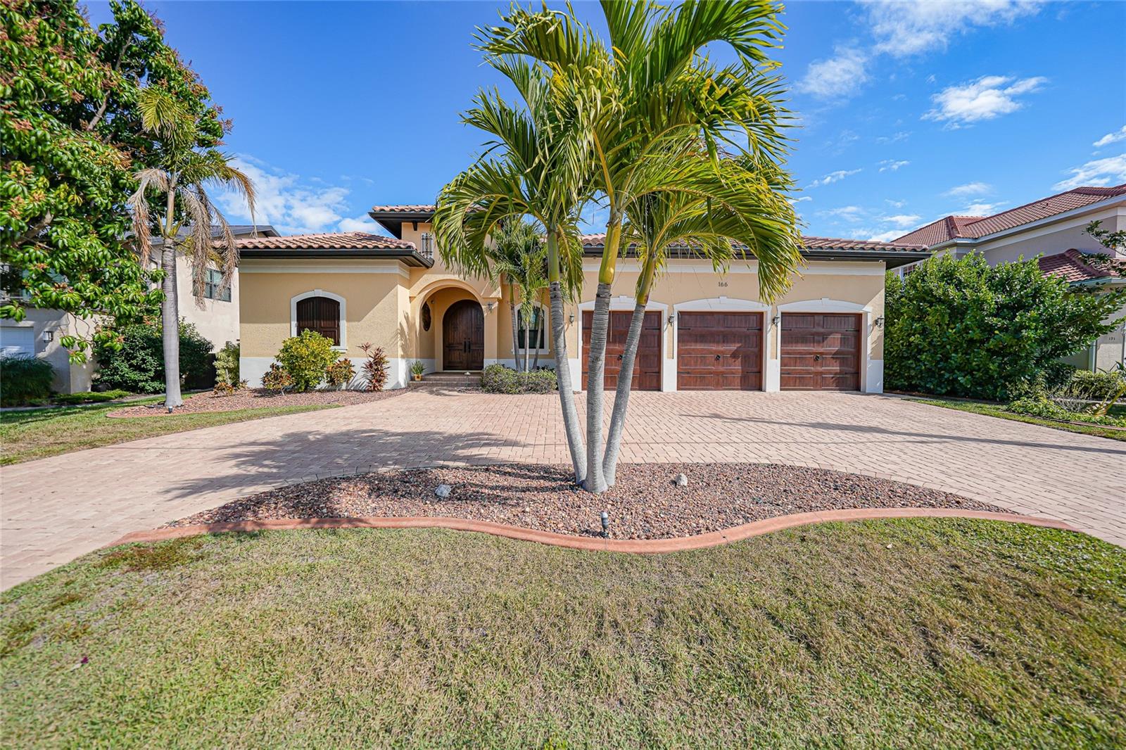 Image 2 of 76 For 166 Hibiscus Drive