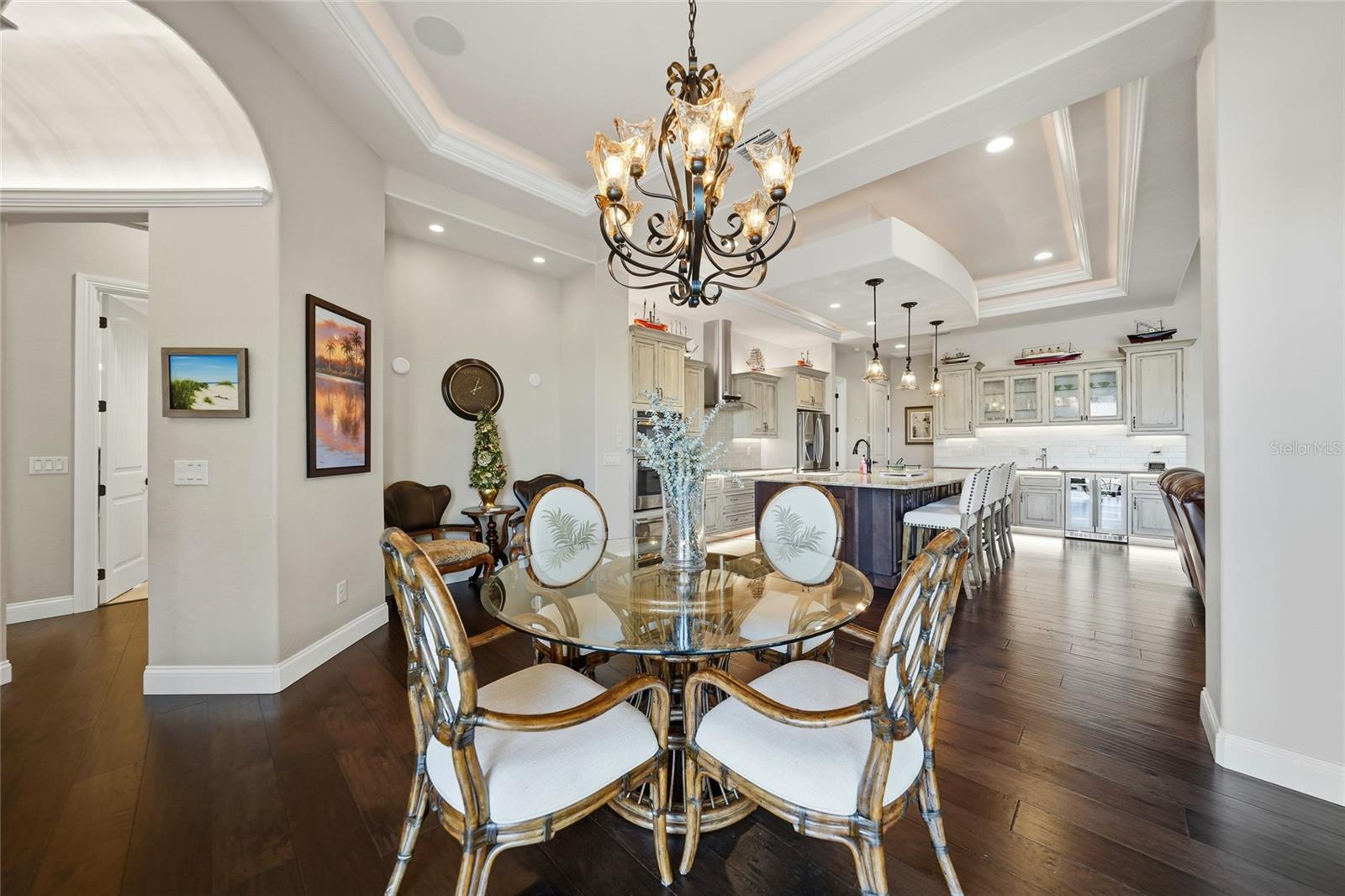 Image 20 of 76 For 166 Hibiscus Drive