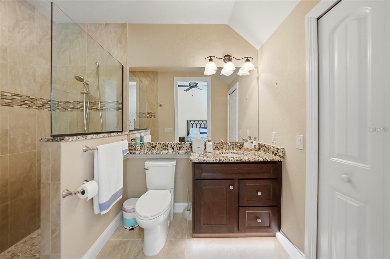 Image 35 of 76 For 166 Hibiscus Drive