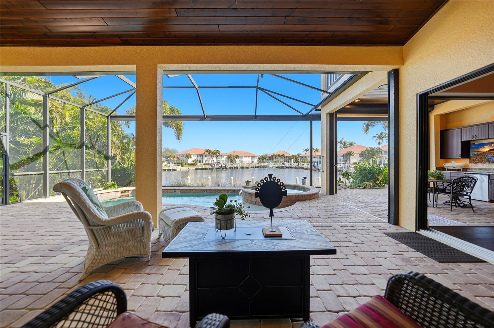 Image 51 of 76 For 166 Hibiscus Drive