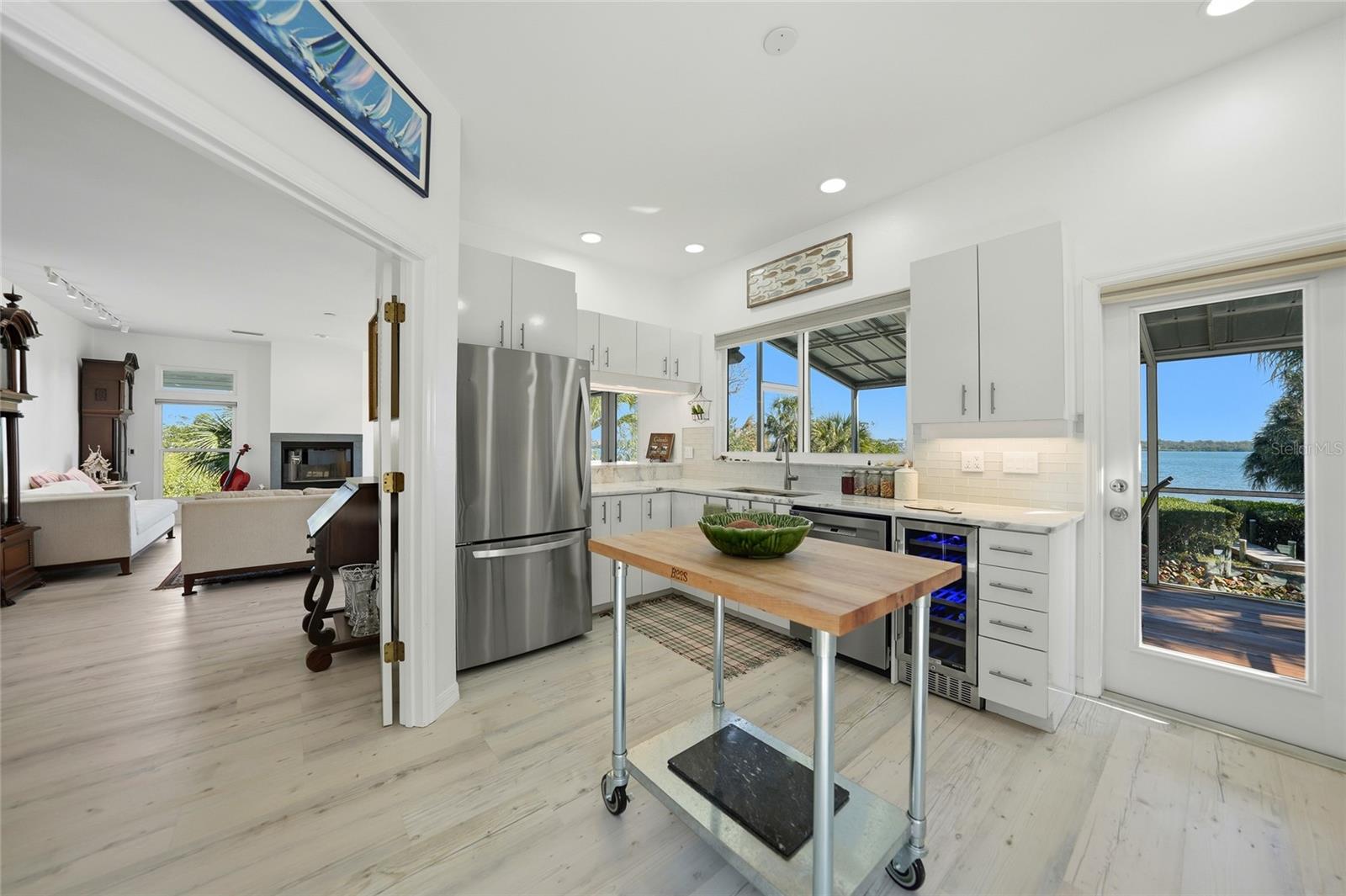 Image 13 of 68 For 7515 Manasota Key Road