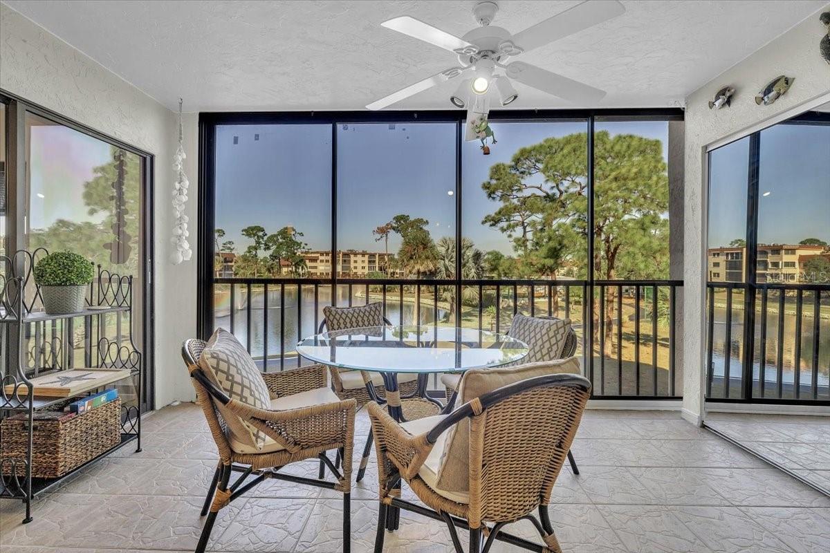 Image 29 of 47 For 23465 Harborview Road 624