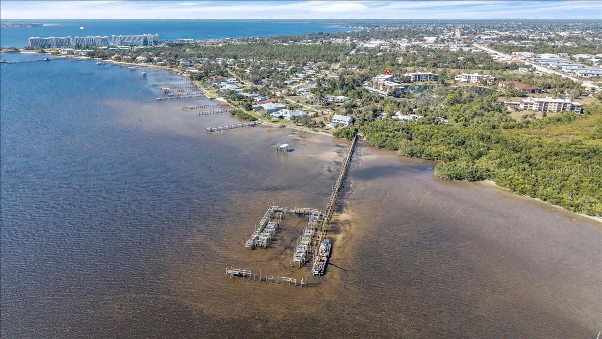 Image 45 of 47 For 23465 Harborview Road 624