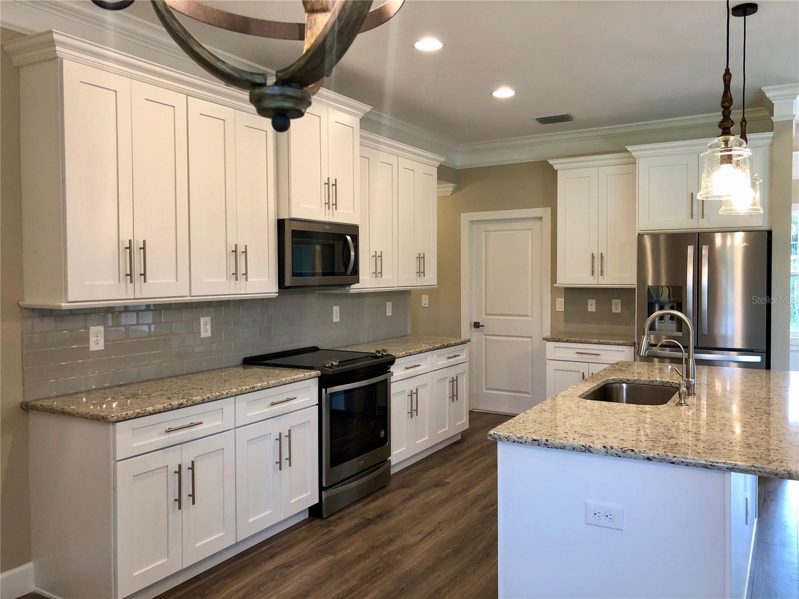 Image 28 of 37 For 2768 Scenic Road