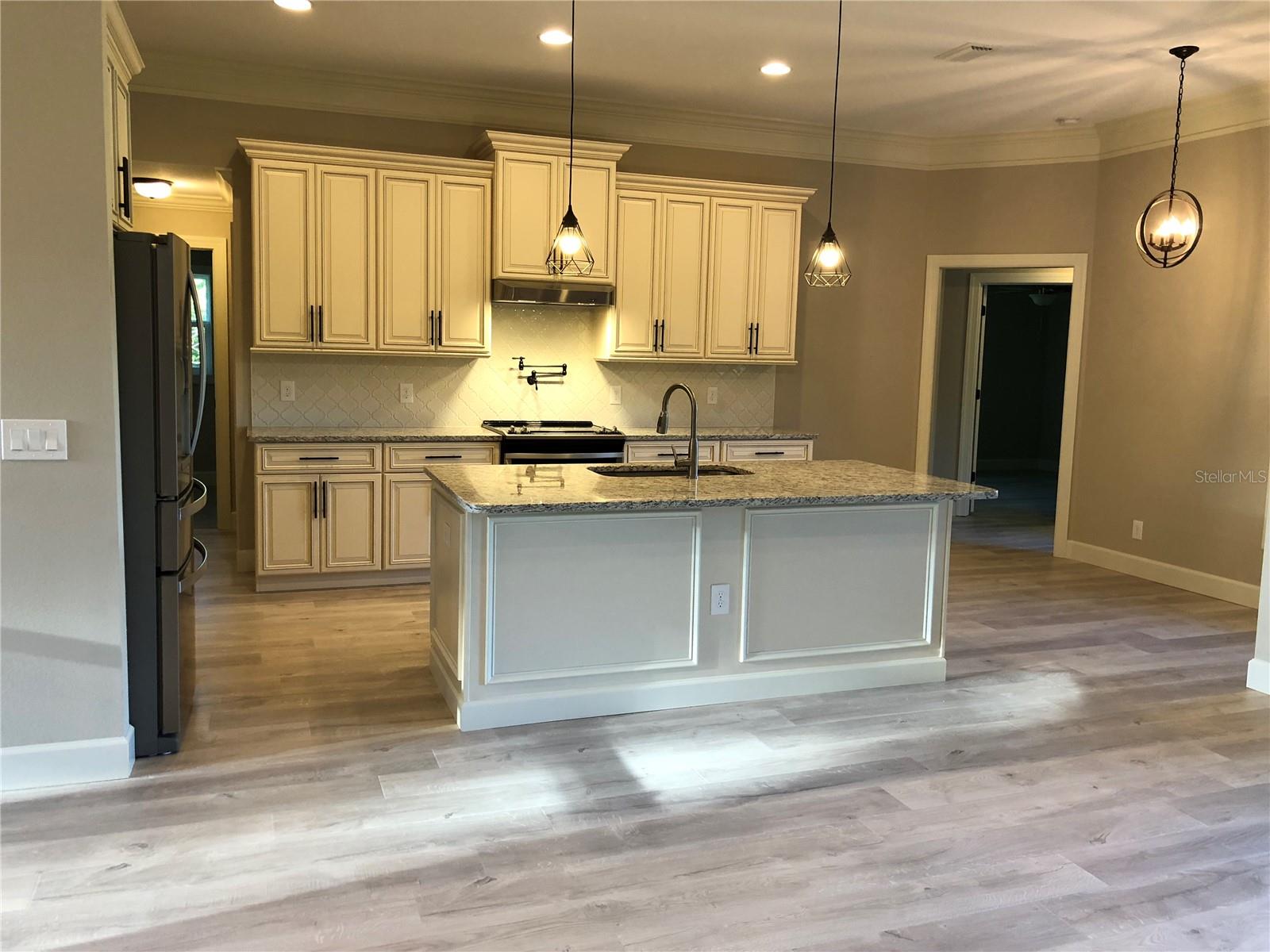 Image 32 of 37 For 2768 Scenic Road