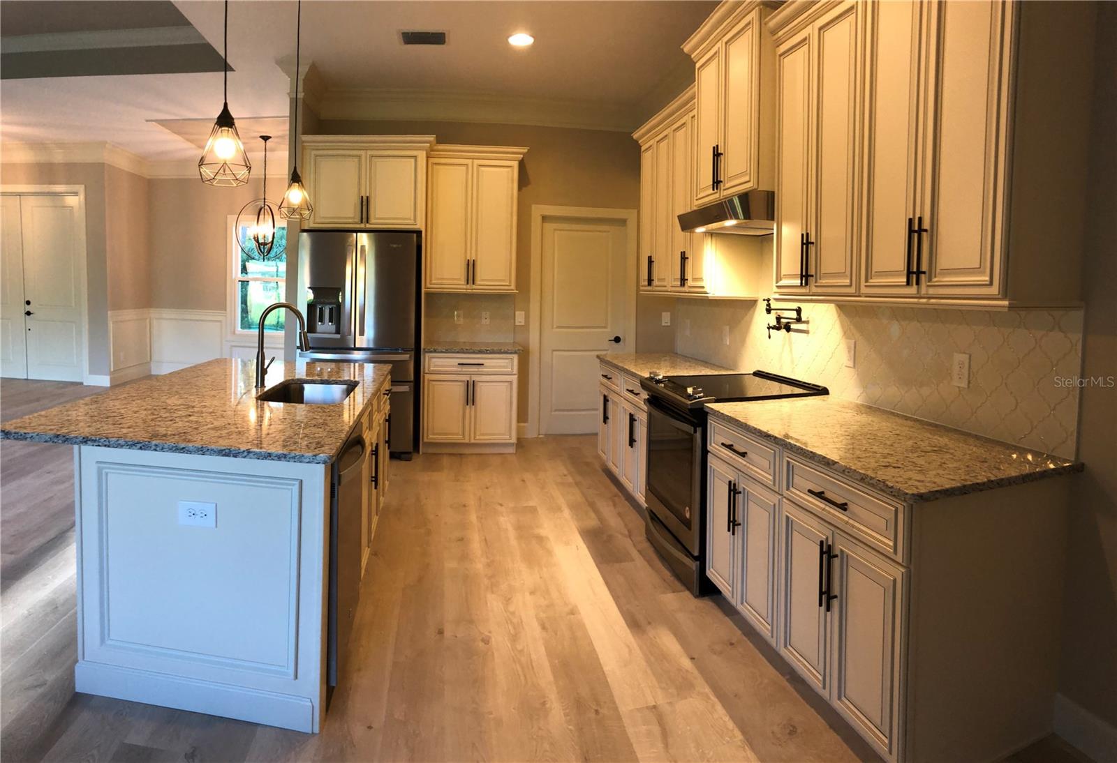 Image 33 of 37 For 2768 Scenic Road