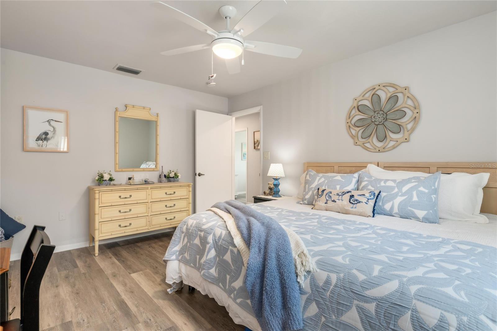 Image 13 of 40 For 774 Spring Lake Boulevard Nw