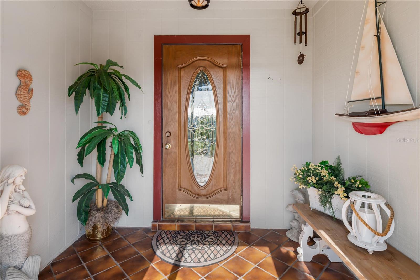 Image 3 of 40 For 774 Spring Lake Boulevard Nw