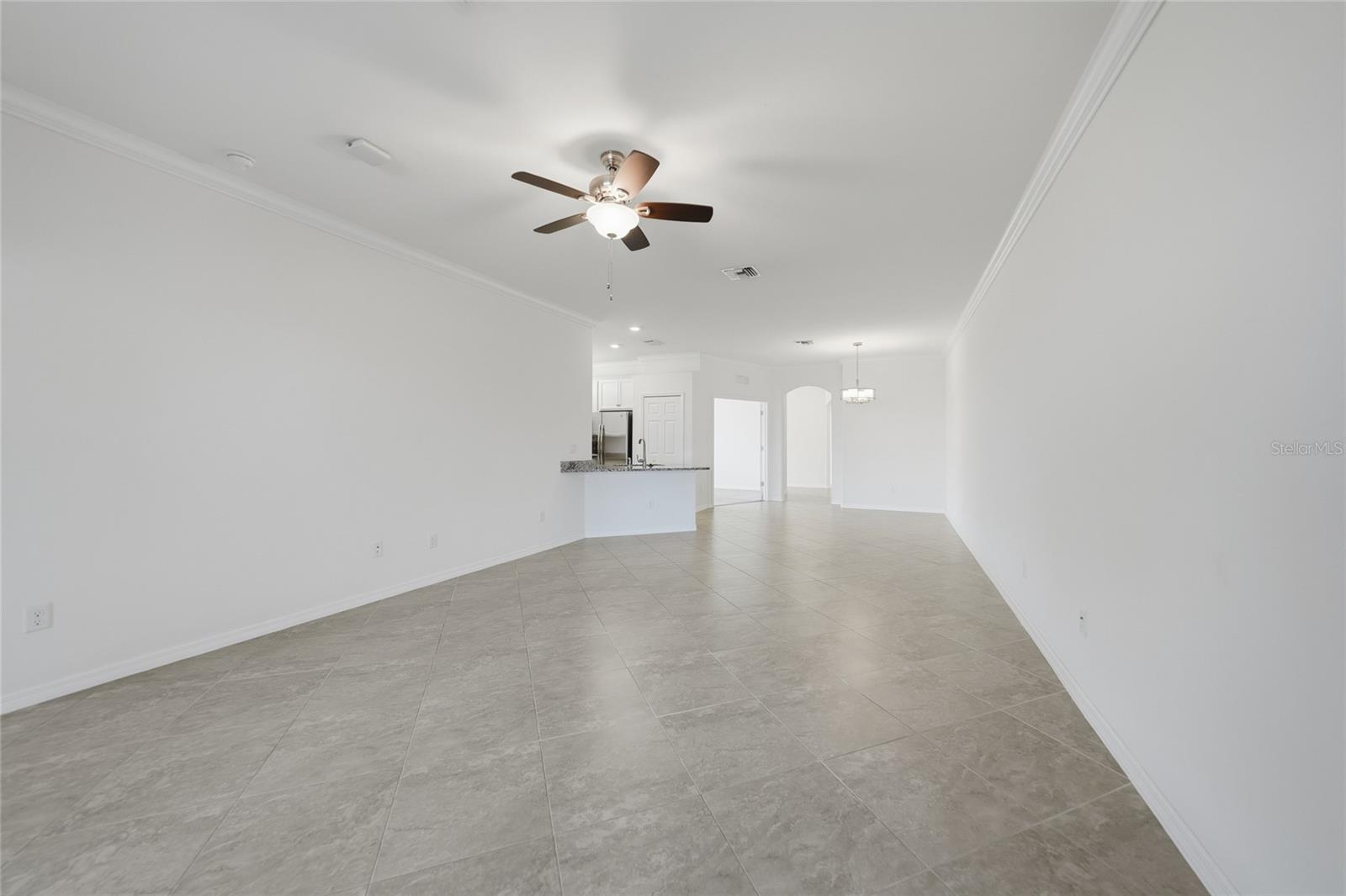 Image 17 of 53 For 17884 Wayside Bend