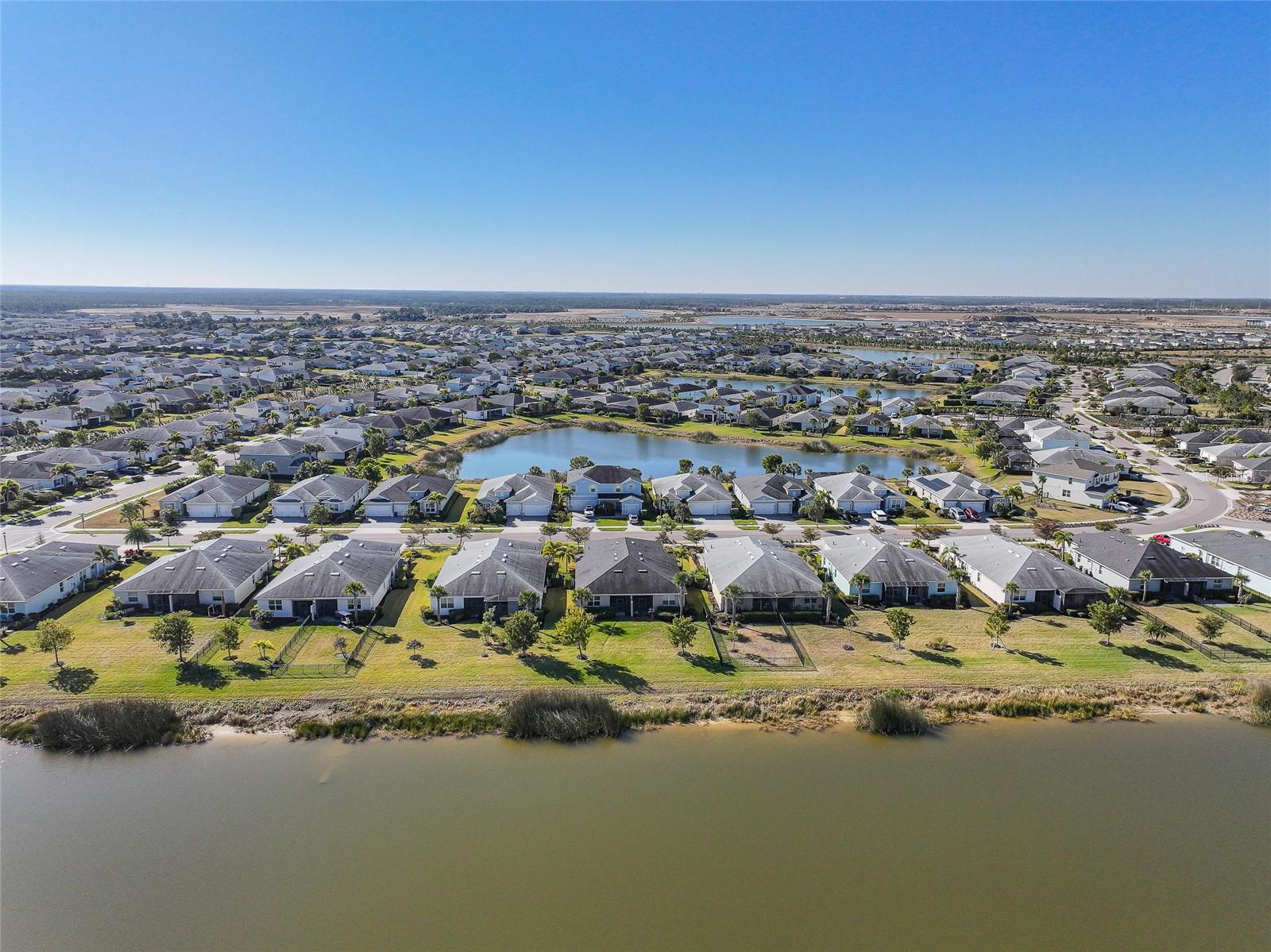 Image 36 of 53 For 17884 Wayside Bend