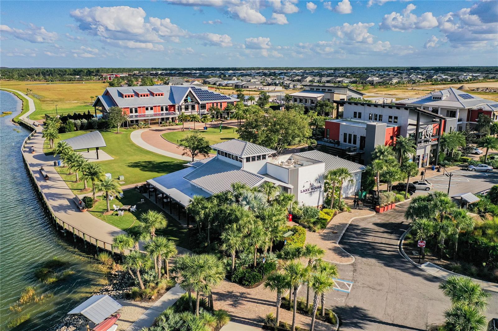 Image 45 of 53 For 17884 Wayside Bend