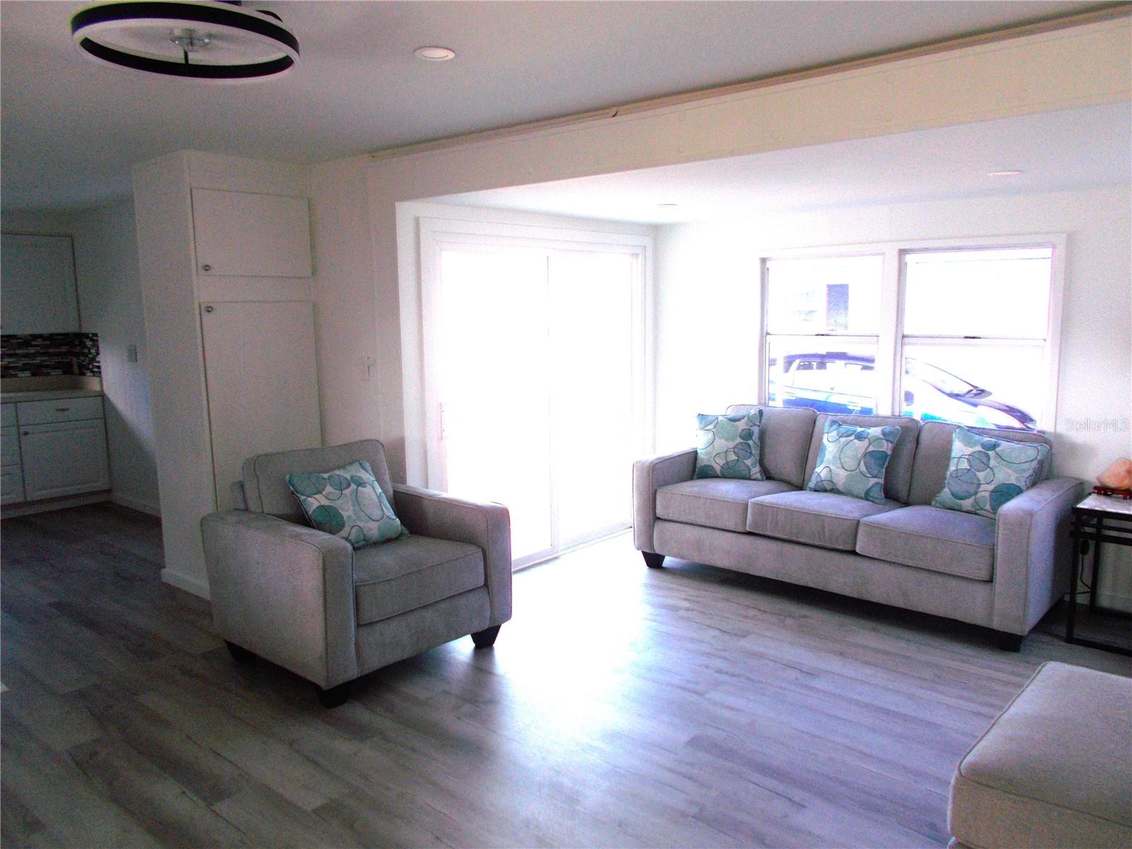 Image 8 of 57 For 5015 Palena Boulevard