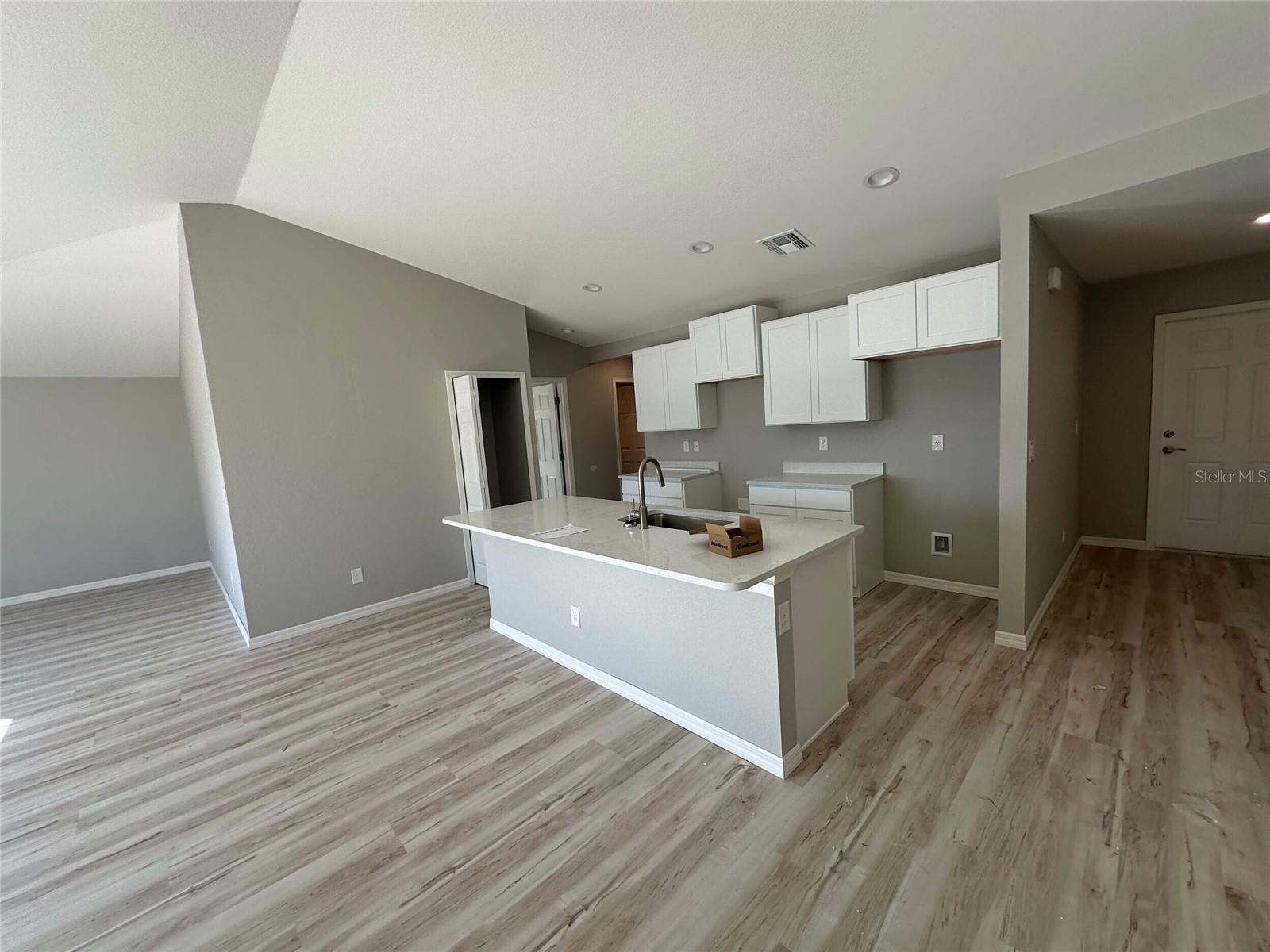 Image 3 of 9 For 331 7th Place