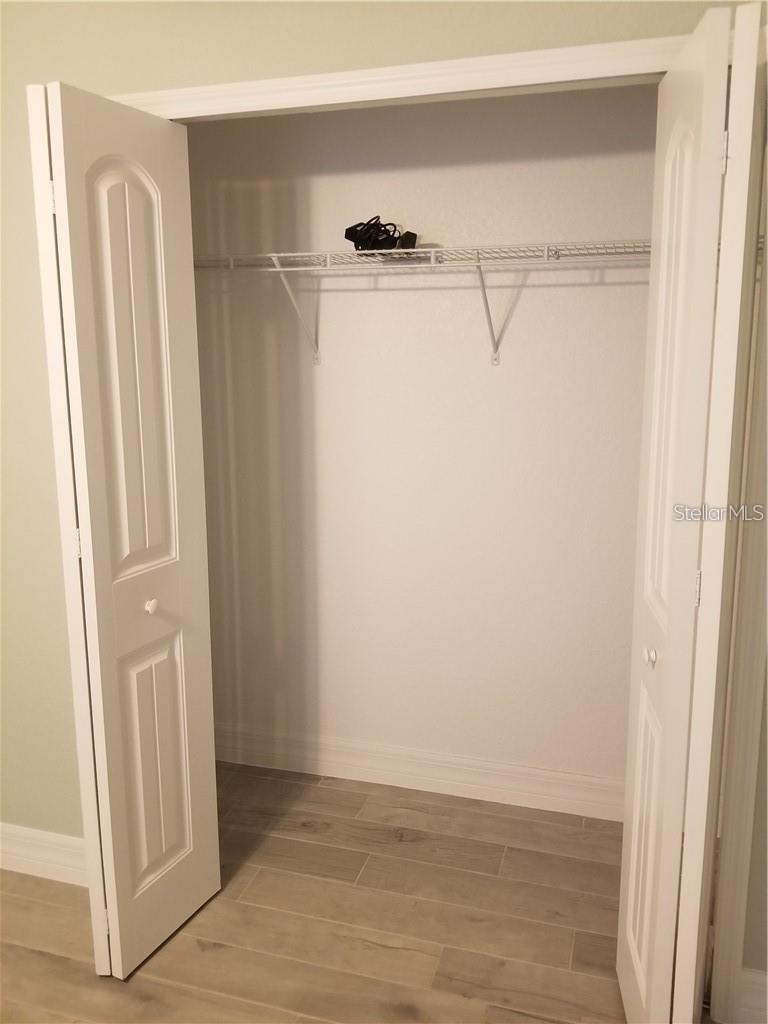 Image 7 of 17 For 9438 Fruitland Avenue