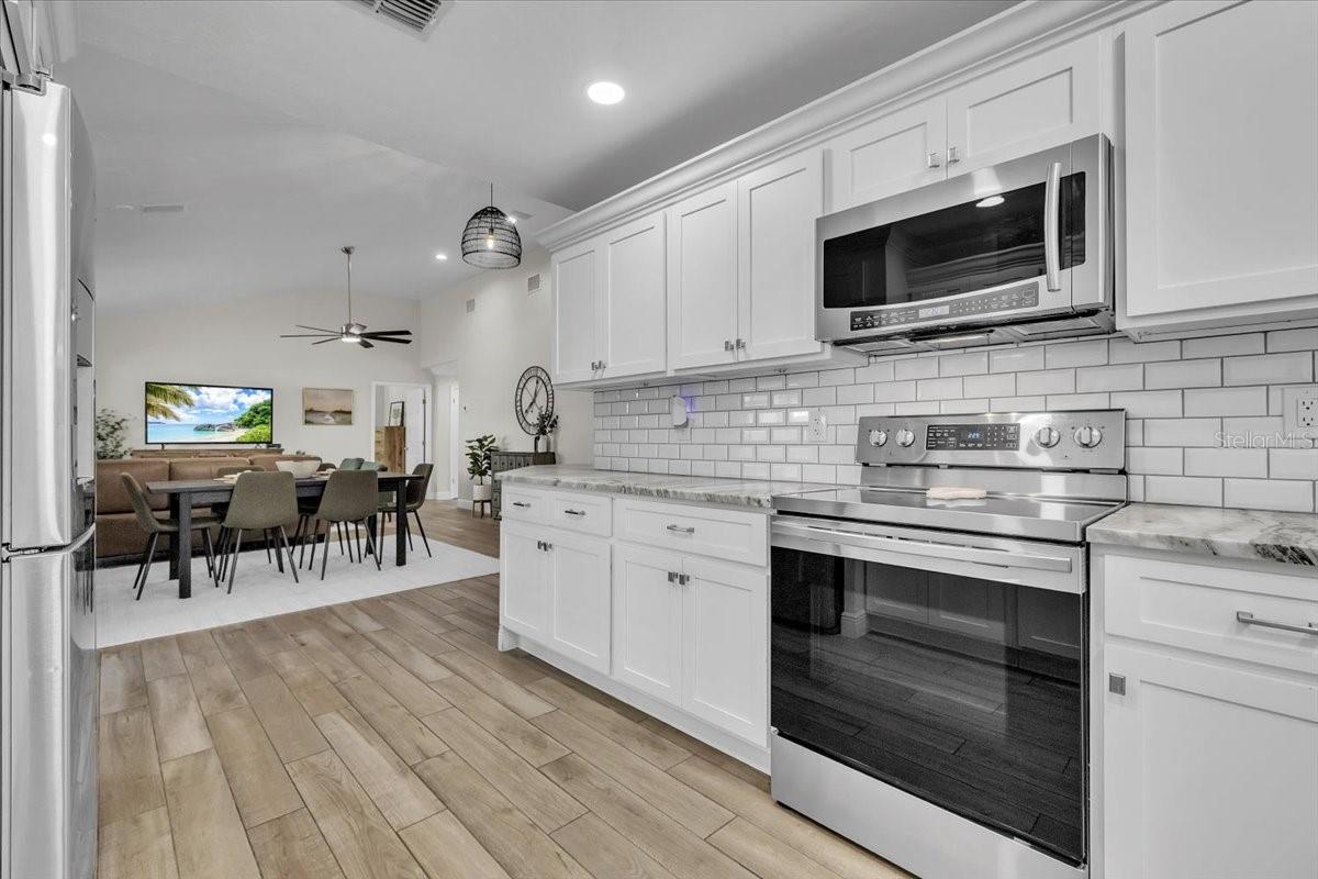 Image 28 of 88 For 6723 Avenue C