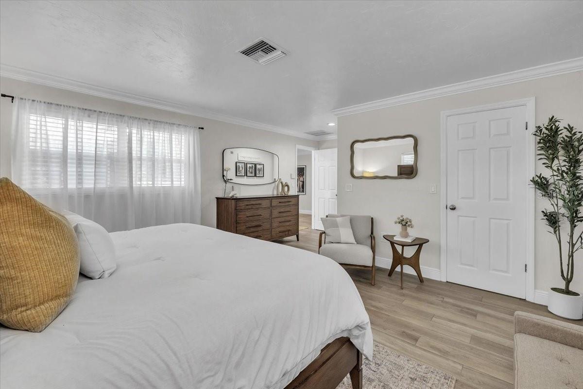 Image 36 of 88 For 6723 Avenue C