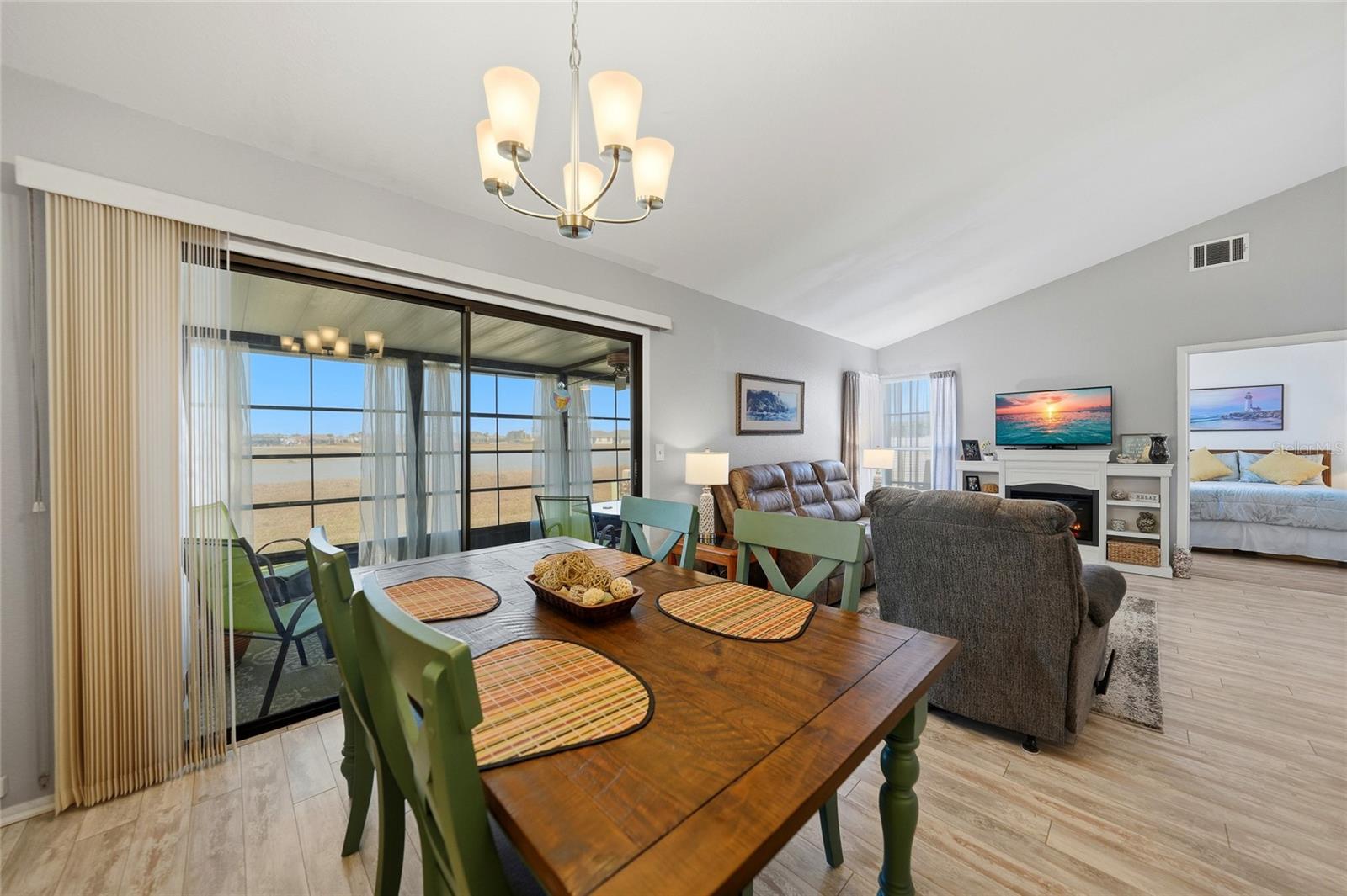 Image 11 of 34 For 5701 Mashie Circle 1