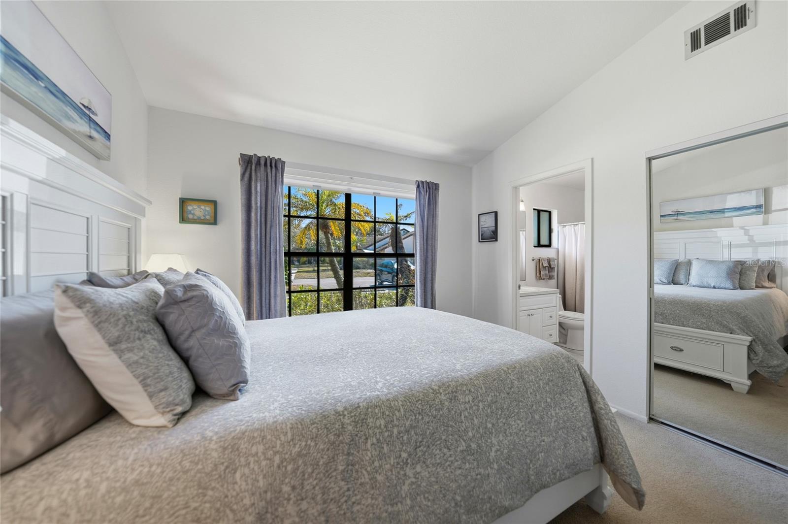 Image 17 of 34 For 5701 Mashie Circle 1