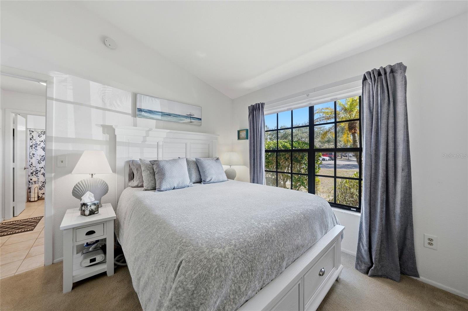 Image 18 of 34 For 5701 Mashie Circle 1